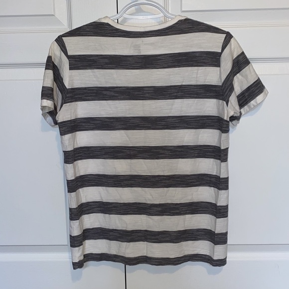Stripped T-shirt - Picture 3 of 3